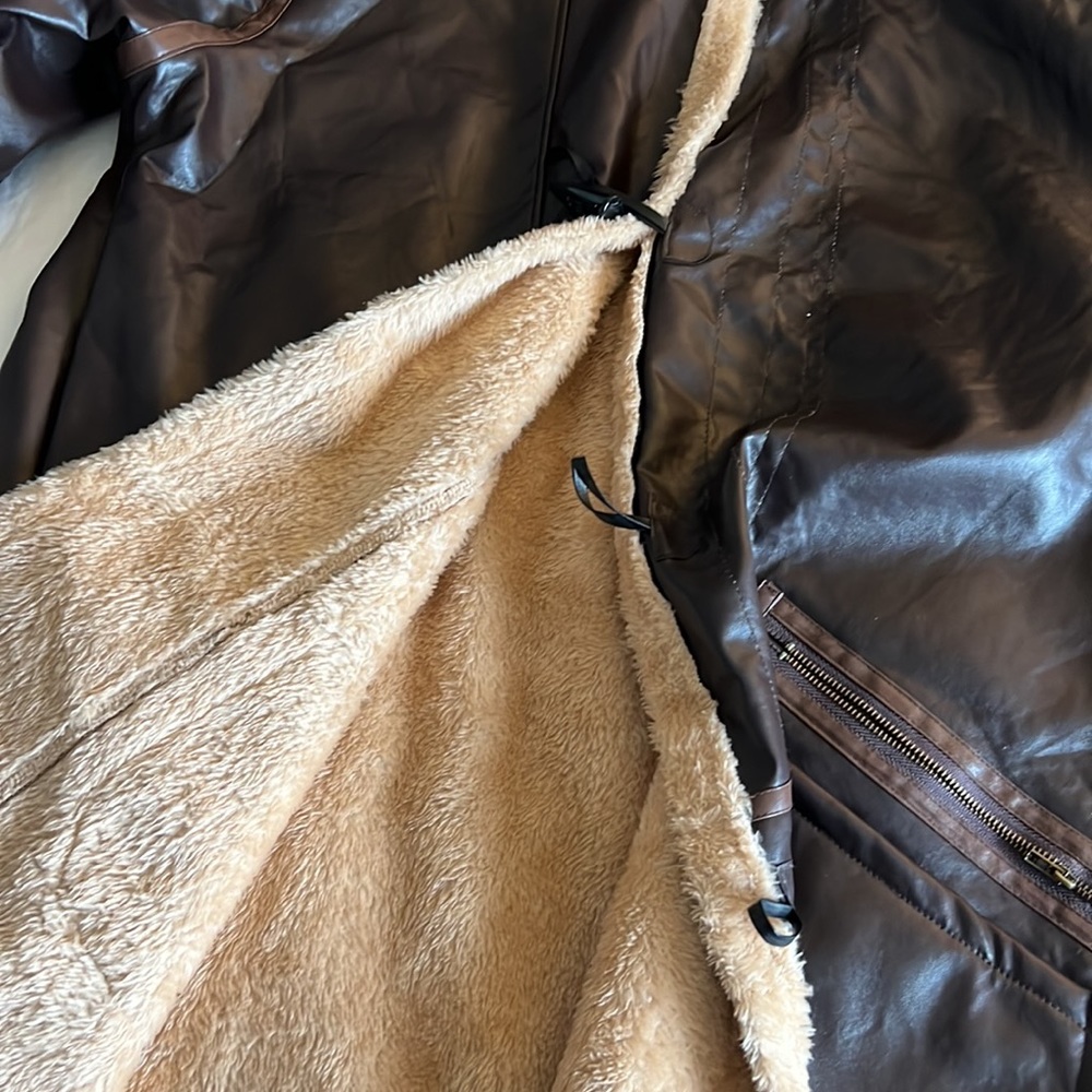 Beautiful jacket - Picture 5 of 6